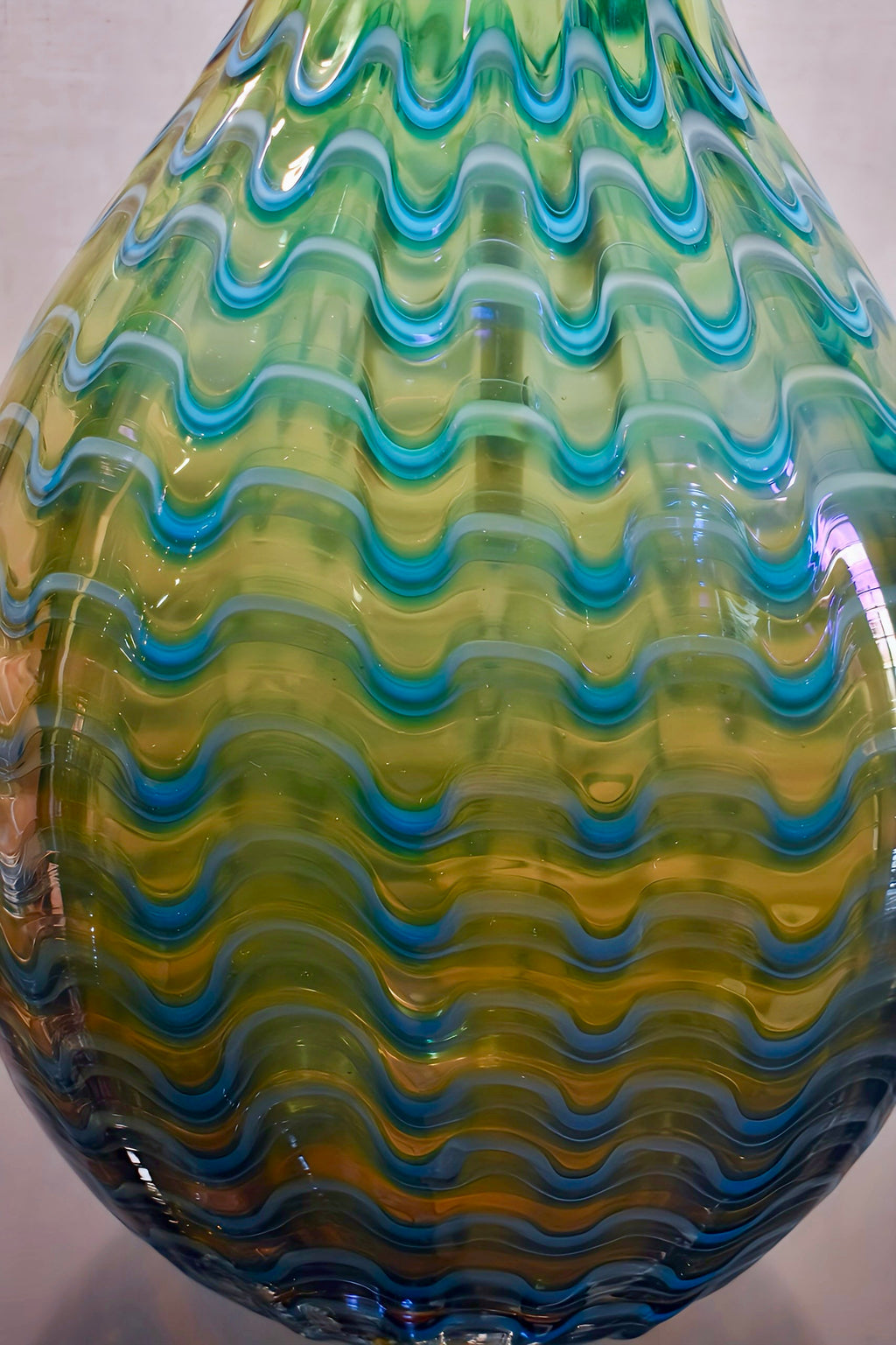 Blackwave Glass Vase